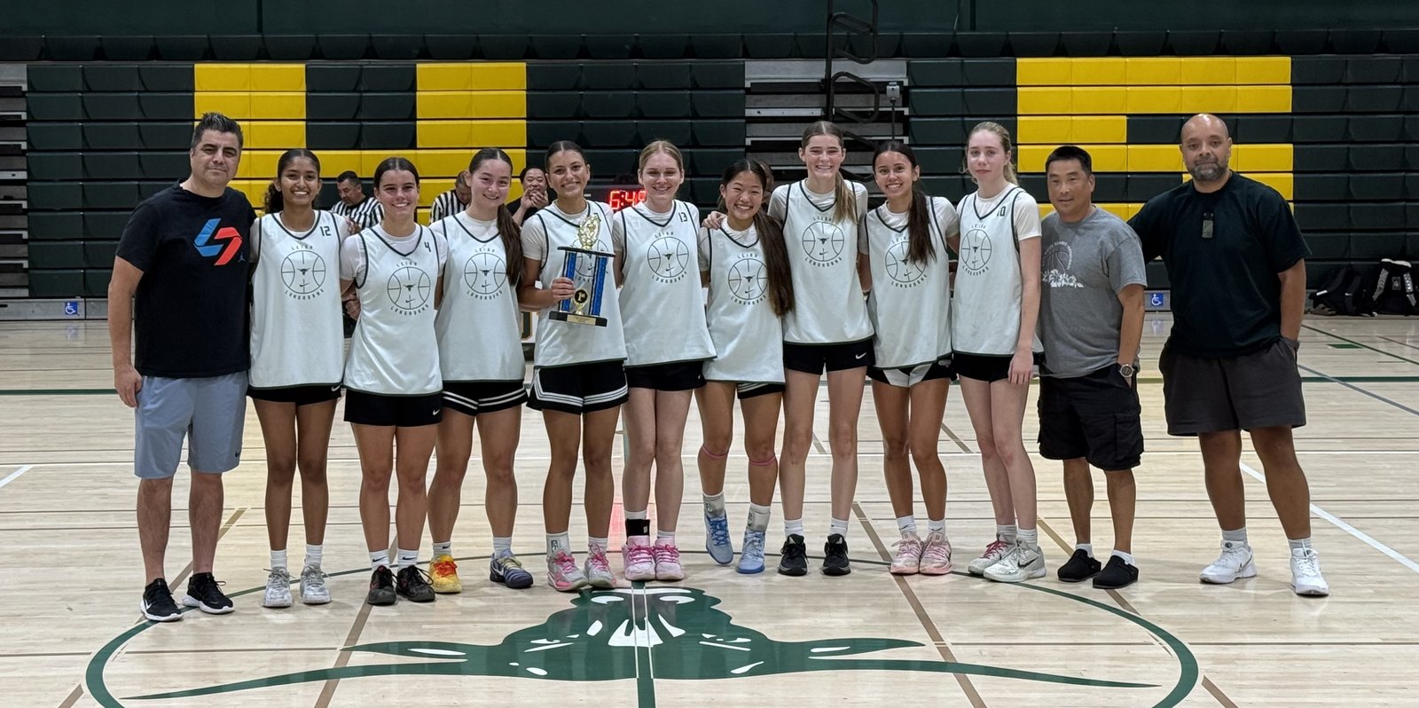 Leigh Longhorns Varsity Girls 1st place team